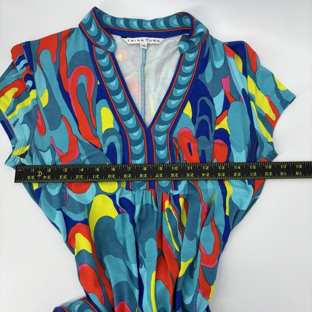Trina Turk Mini Dress Boho Colorful Short Sleeve V-Neck Resort Vacation Size 4 - Picture 6 of 7